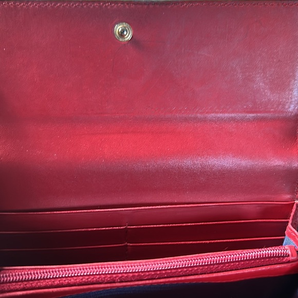 SOLD Like New GUCCI Bloom Long Wallet - Picture 9 of 10